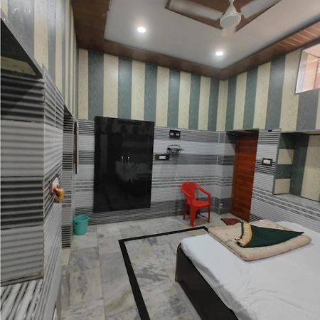 Bhagat Ji Guest House Ayodhya Ngoại thất bức ảnh